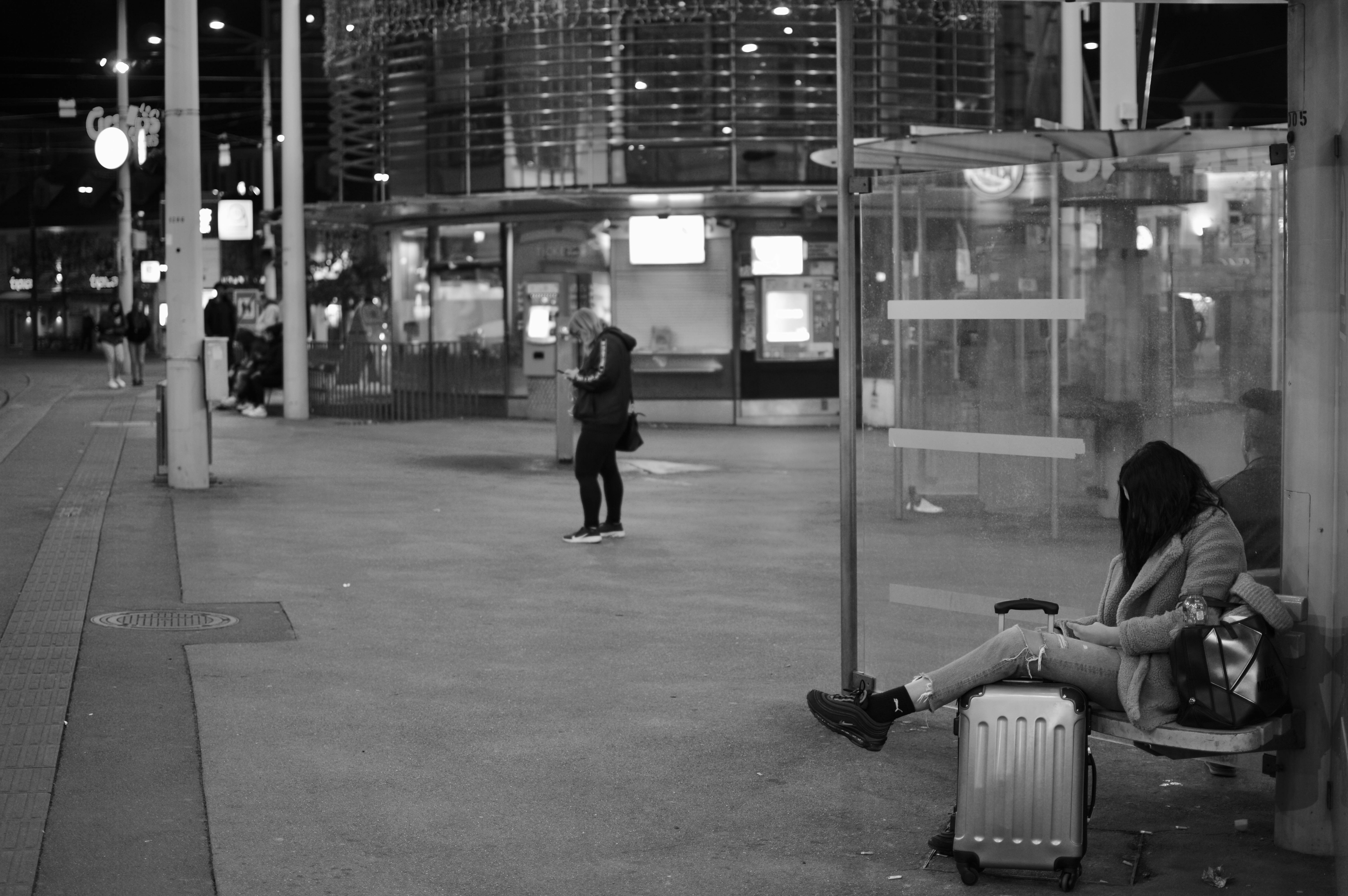 Reducing Passenger Uncertainty at the Curb